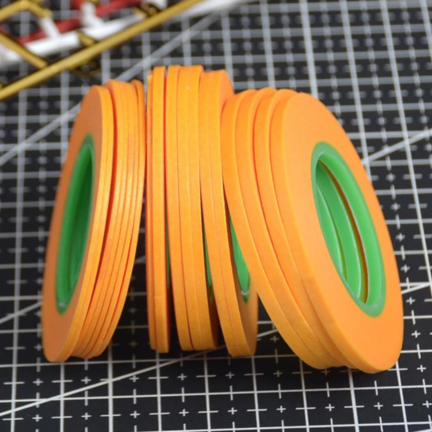 モデルスプレーコーティングカラー超テープファインガンダム D - Masking Tape Thin のレビューと価格