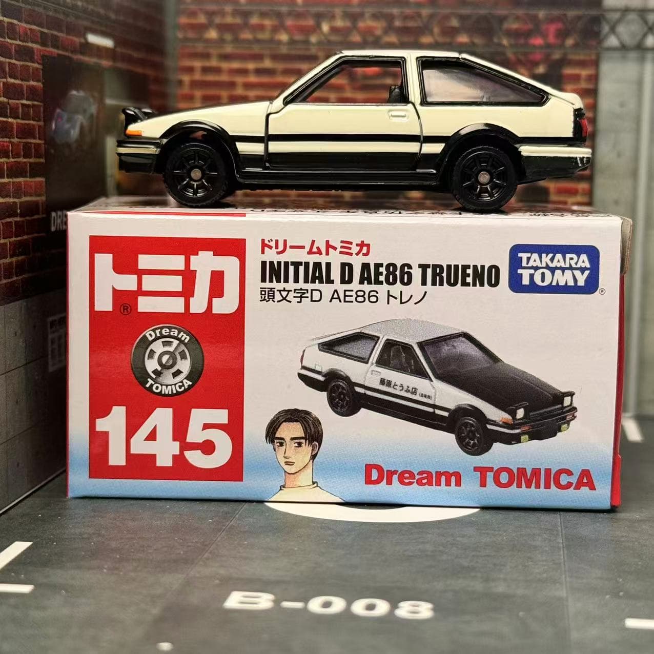 ドリームトミカNO. 145 頭文字 D AE86 トレノト - Model Kit Ae86 のレビューと価格