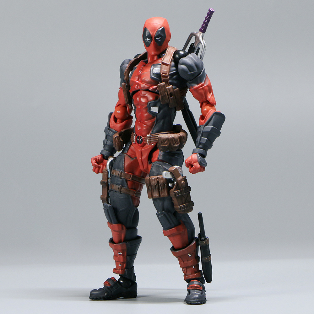 素晴らしいyamデッドプールのアクションフィギュアのおもちゃ - Model Kit Batman のレビューと価格